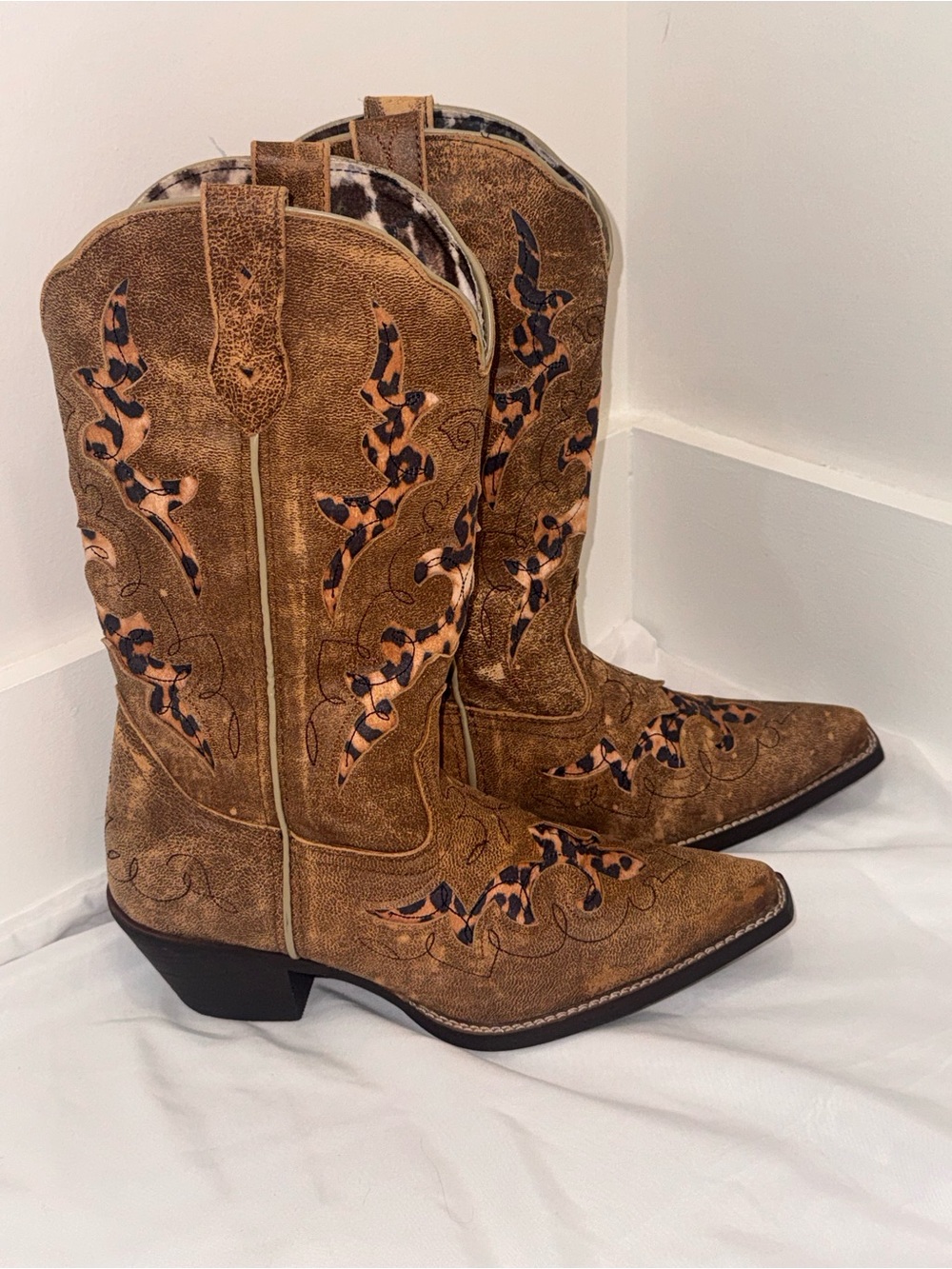 Laredo Women’s Western Cowboy Boots Brown Leopard Size 7.5